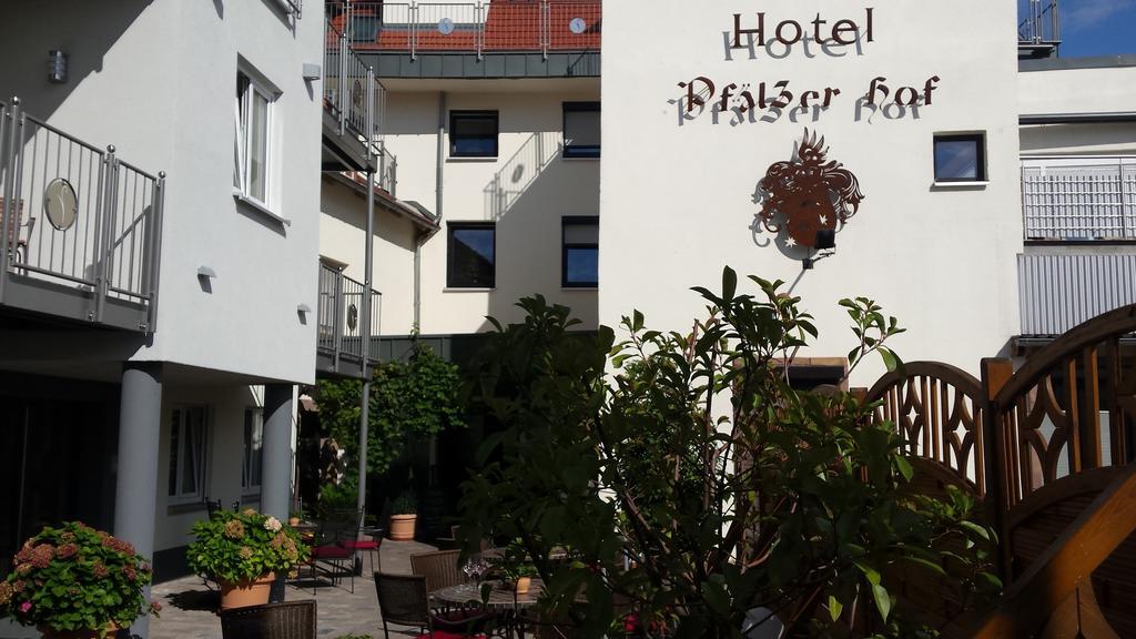 Hotel-Restaurant Pfaelzer Hof Edenkoben Exterior photo